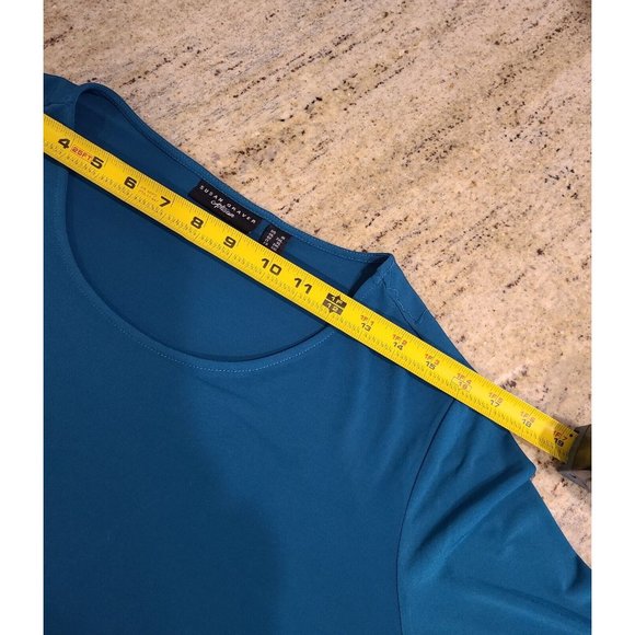 Susan Graver Artisan Size 1X Liquid Knit Tunic with Asymmetric Hem Embellished - Picture 7 of 16